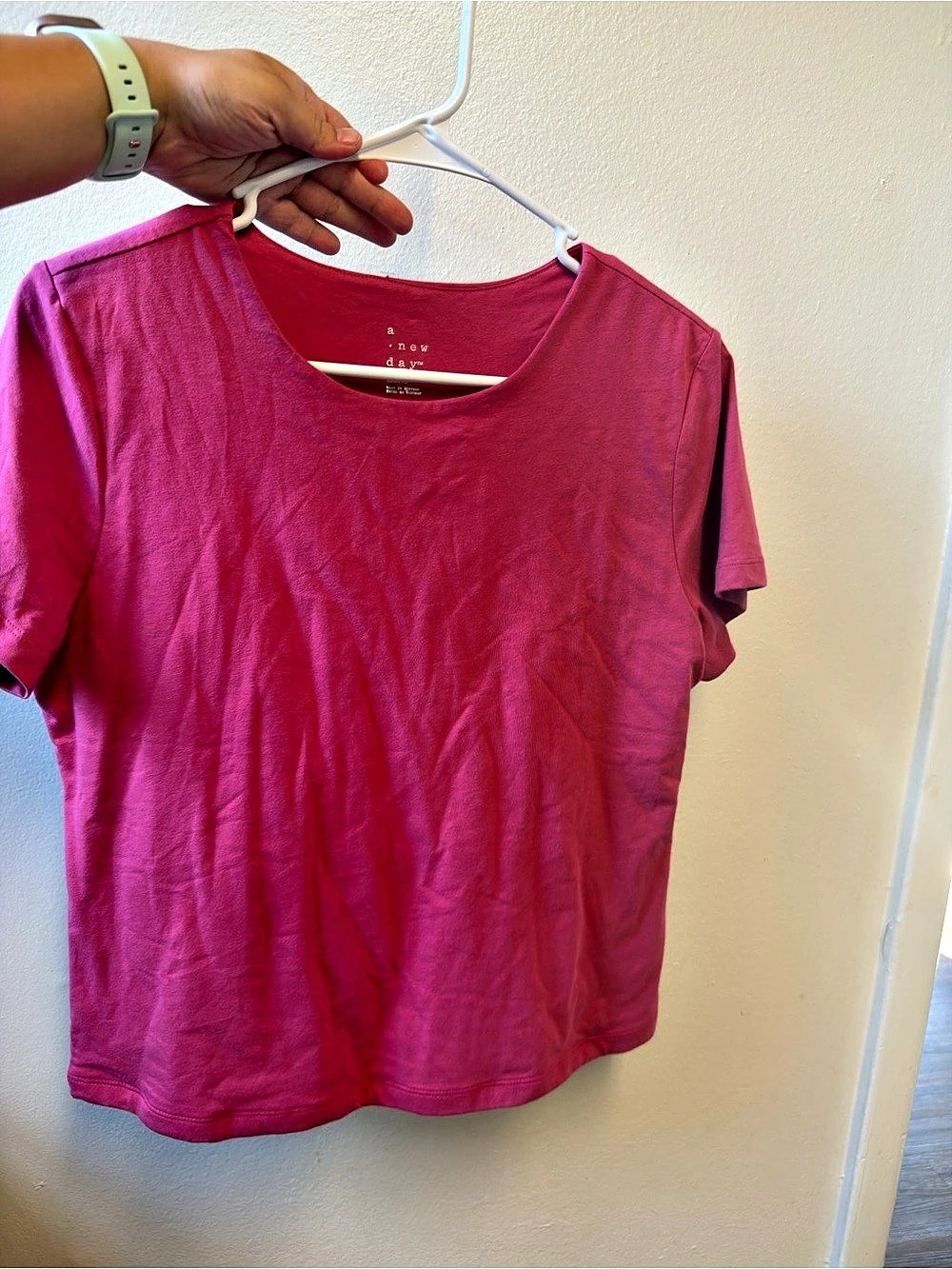 a new day Women's Short Sleeve Tee in Pink Like New